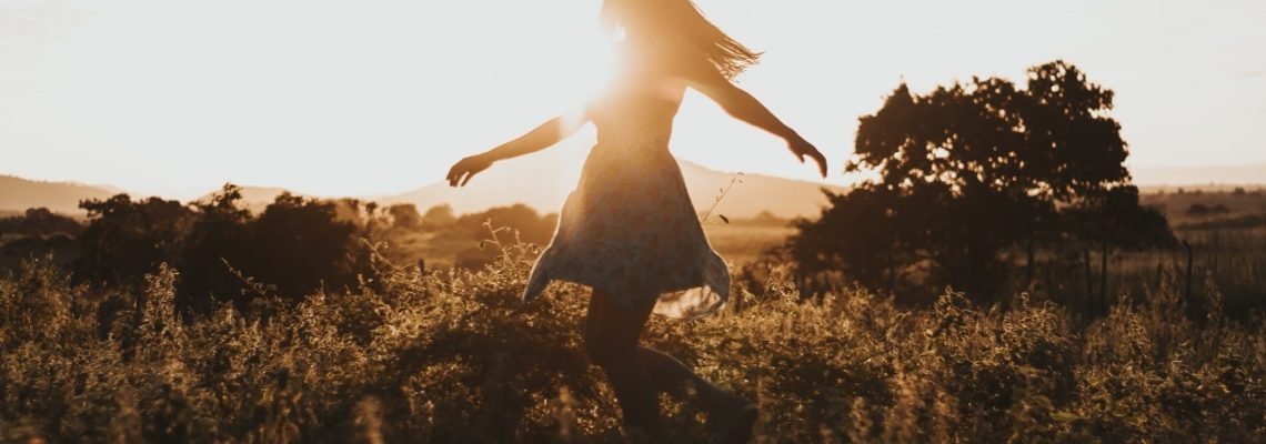 10 Simple Practices to Extend Your Post-Reiki Glow